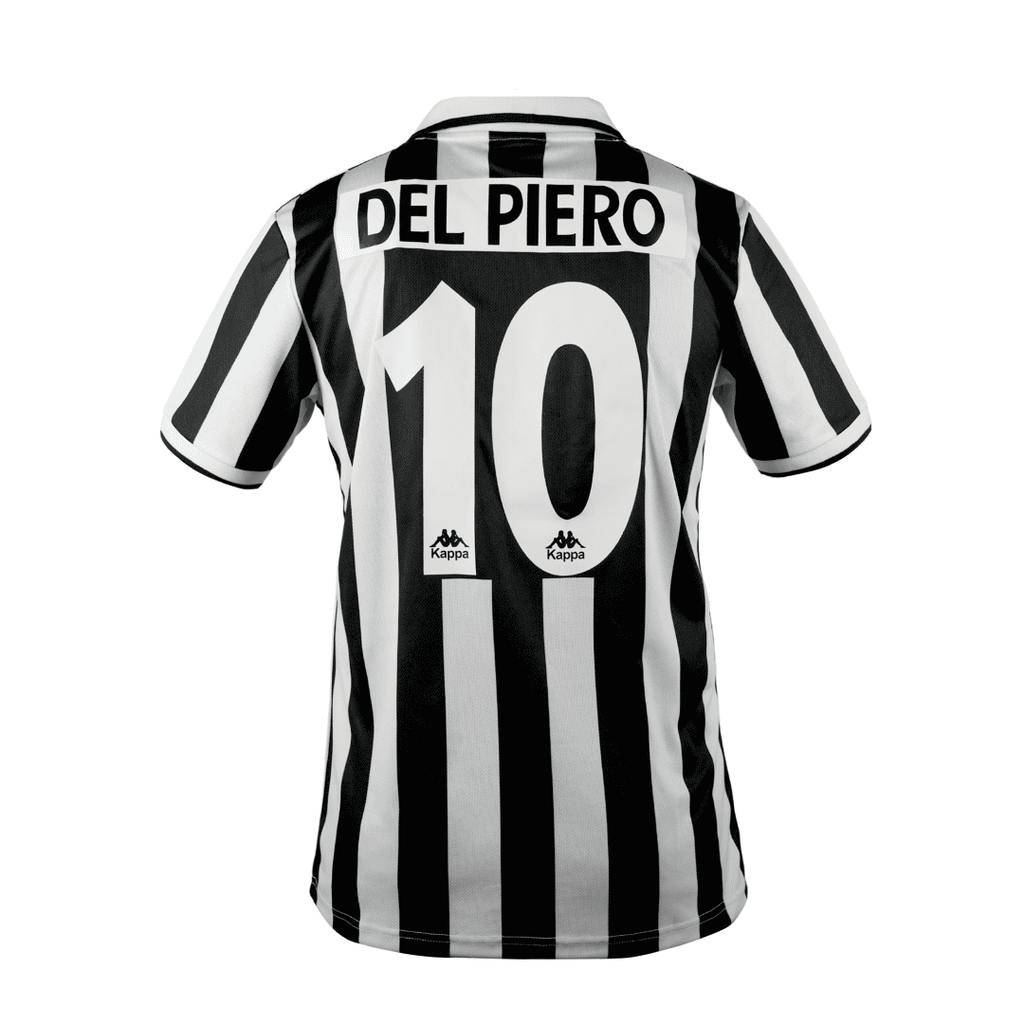 Juventus 96/97 • Home